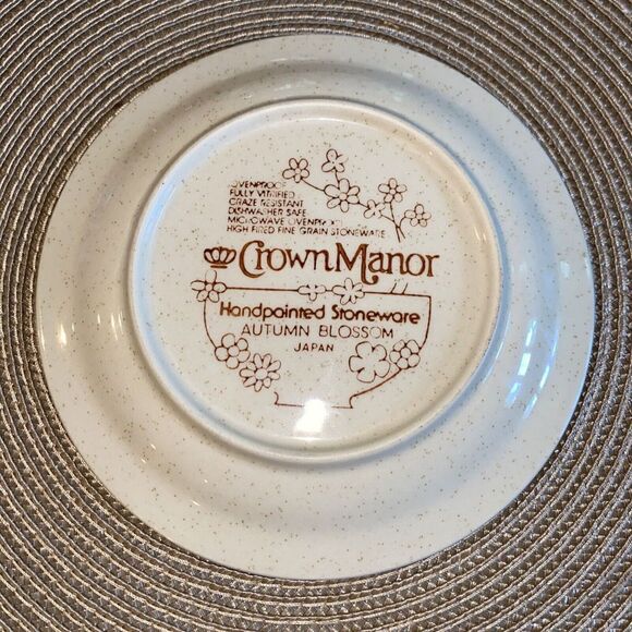 Crown Manor Handpainted Stoneware Japan Autumn Blossom 1 pc Salad 6.75" Plates - Picture 3 of 3